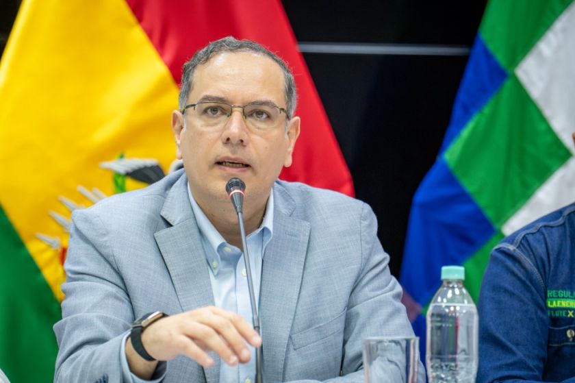 Gobierno afirma designar compesanción para los afectados por el combustible