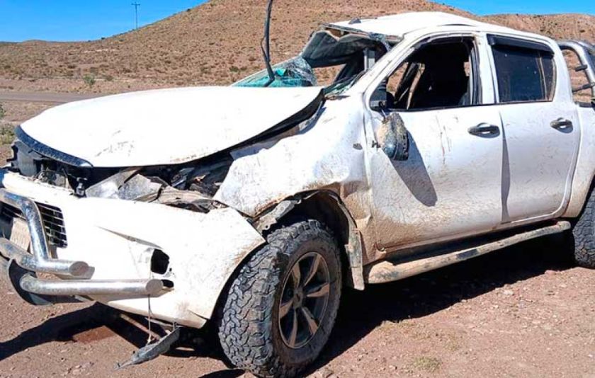 Reportan tres heridos en vuelco de campana en la carretera Sucre–Potosí