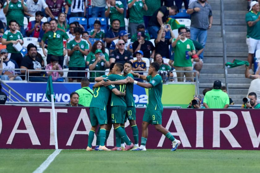 Terceros y Paniagua enaltecen la verde, Bolivia 2-1 Surinam