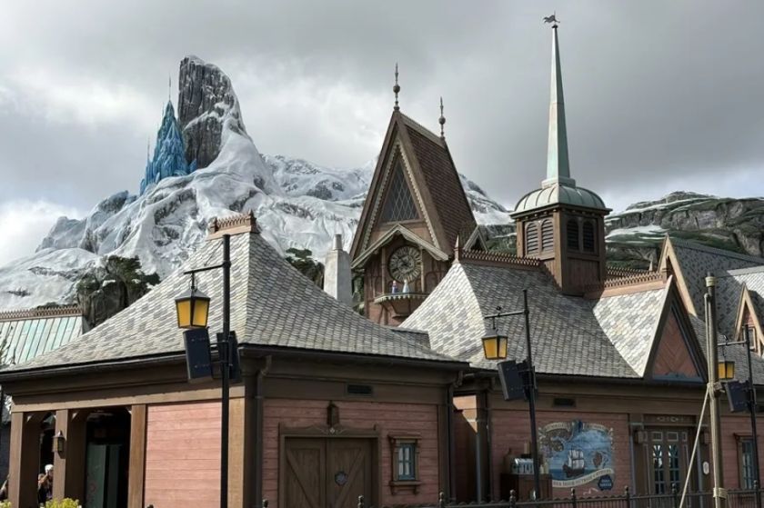 Se abren las puertas de ‘Disney Adventure World’ en París y "Frozen" es la atracción