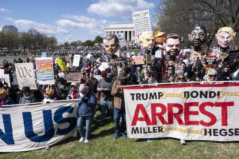 Unas ocho millones de personas en EE.UU. participaron en las marchas anti-Trump ‘No Kings’