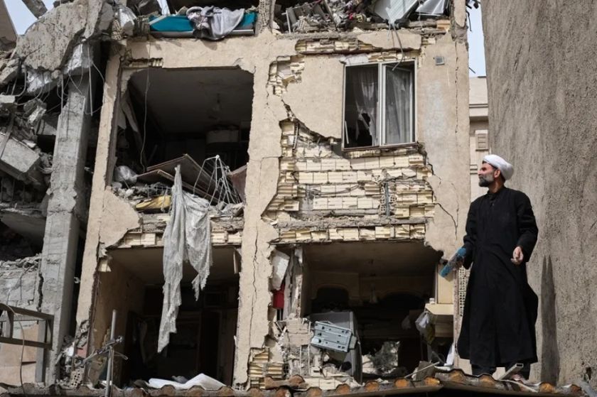 Irán lanza nueva oleada de ataques contra Israel y las bases de EEUU en Oriente Medio