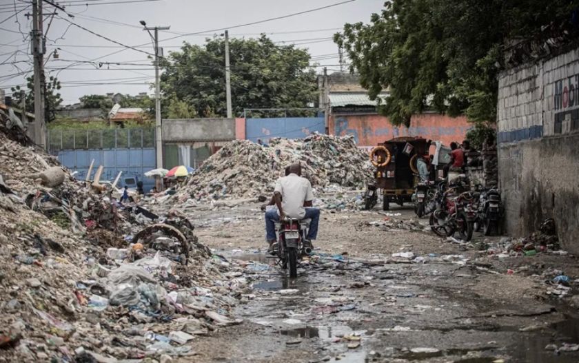 Haití sigue consternado por el fallecimiento de 70 personas a manos de antisociales