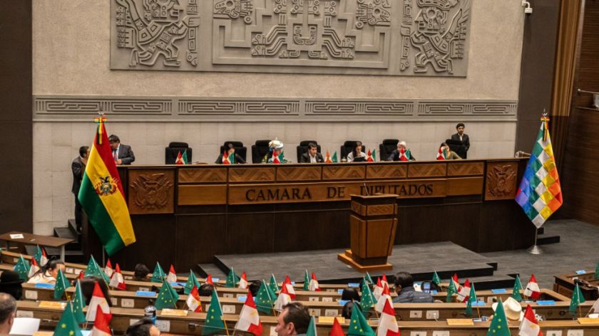 Posesionan a la Comisión de Ética de la Cámara de Diputados