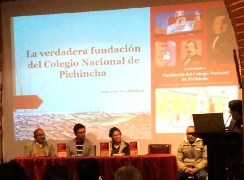 Casa de Moneda celebró sesión de honor