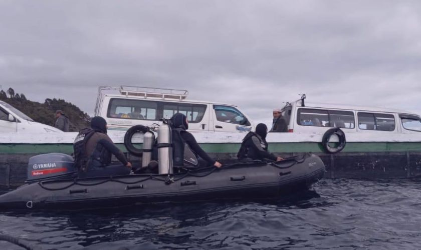 Armada se despliega para resguardar a peregrinos en el lago Titicaca