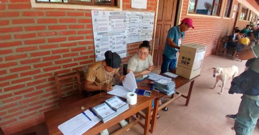 Repetición electoral en San Ignacio de Velasco se desarrolla con normalidad