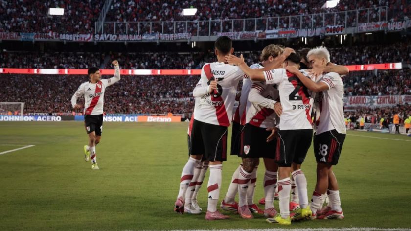 River Plate venció 3-0 a Belgrano de Córdoba y alcanzó cuatro triunfos consecutivos