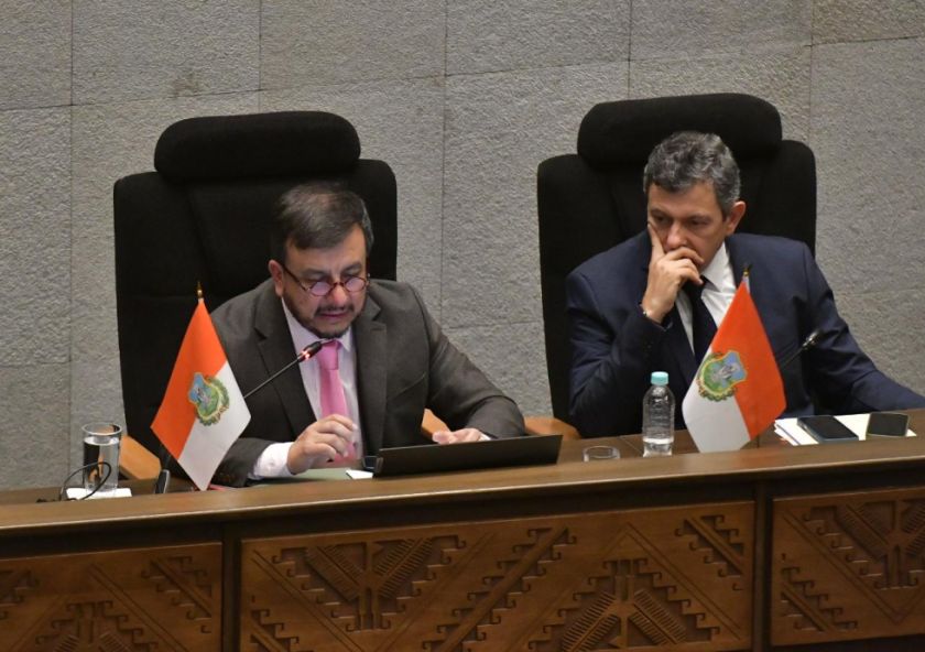 Mauricio Medinaceli afronta interpelación sobre compra de crudo en el Legislativo