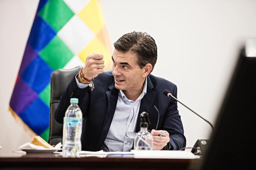 Paz tratará este jueves con su gabinete el paquete de leyes que será presentado a la Asamblea