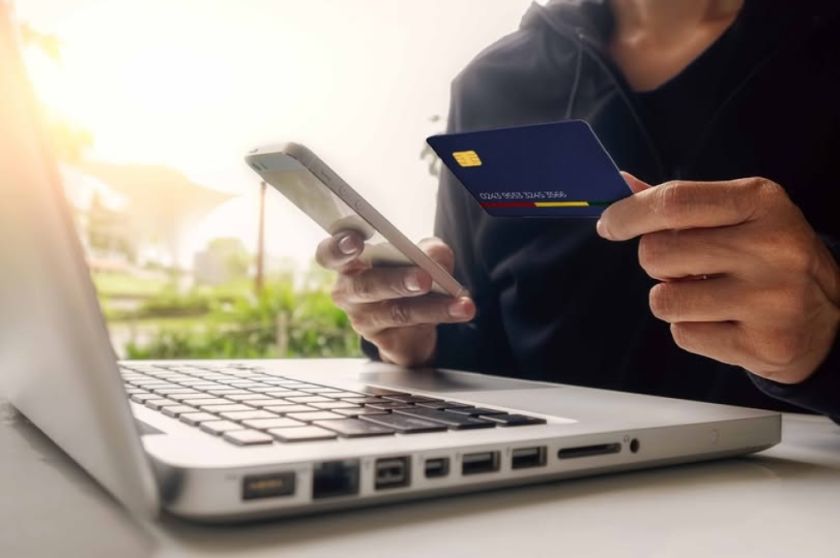 ASFI emite normativas para el uso de tarjetas en el exterior