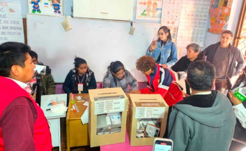 El 28 de abril 317 autoridades electas recibirán credenciales