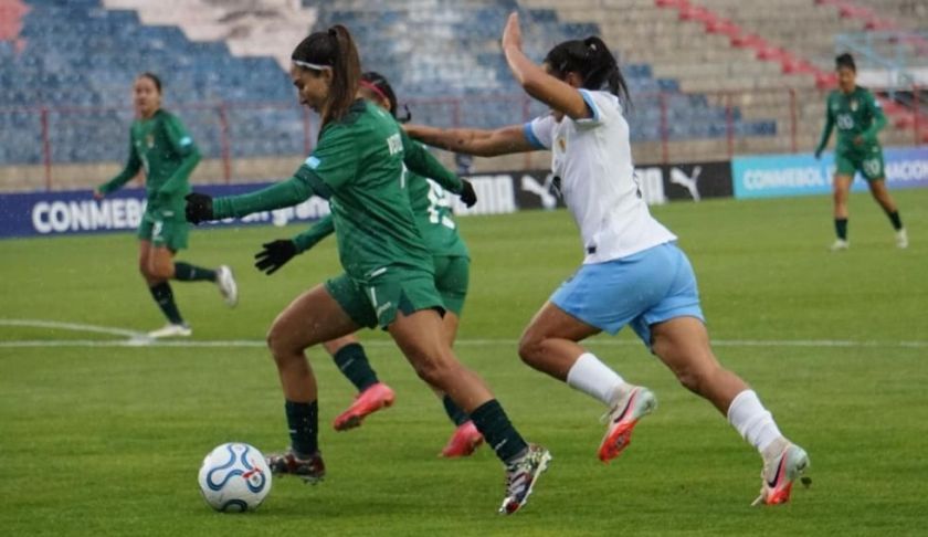 Bolivia deja escapar un empate ante Uruguay y se aleja del Mundial femenino