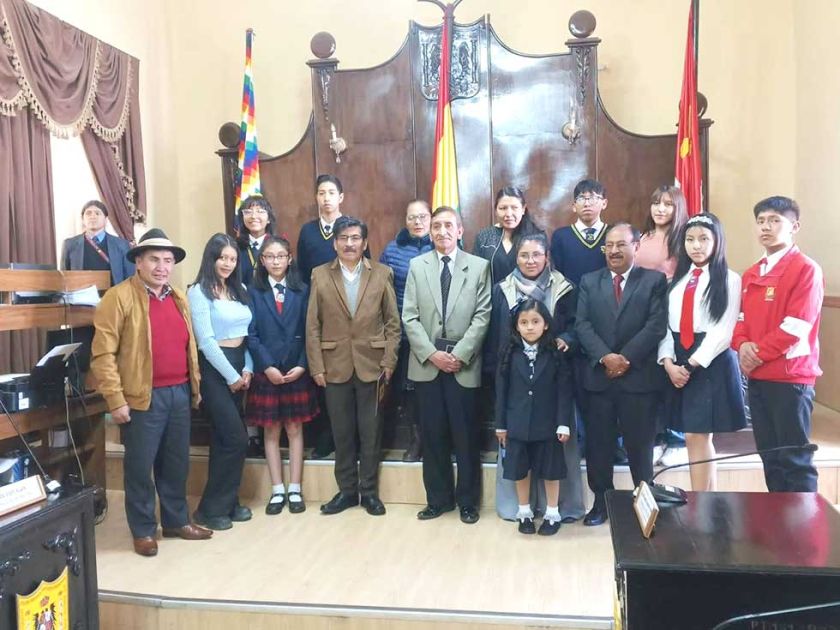 Presentan ante concejales y alcaldesa las necesidades de la niñez y adolescencia 