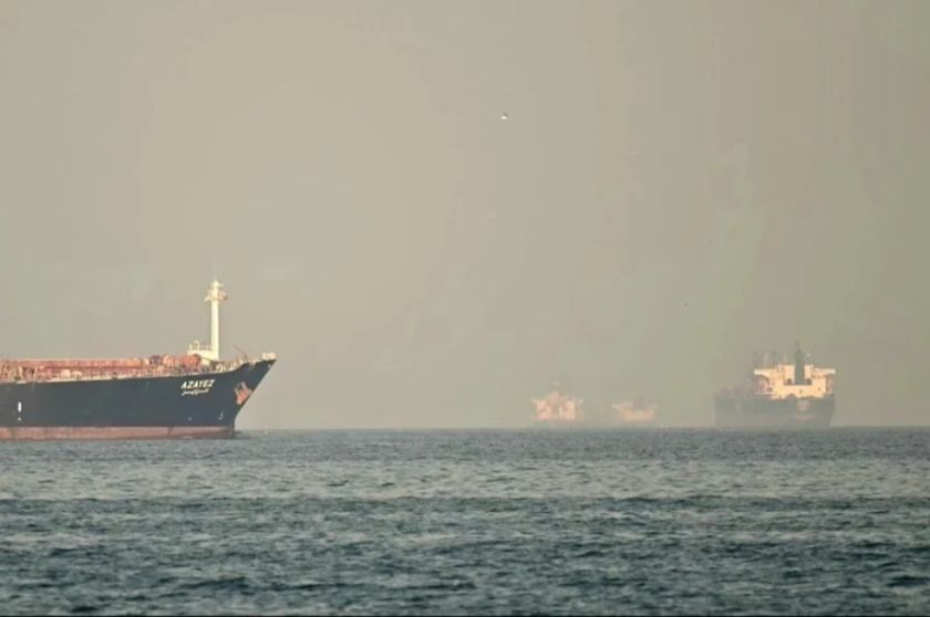 Irán advierte de que impedirá el comercio en la región si EEUU mantiene el bloqueo de Ormuz