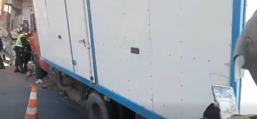 La Paz: Cuatro personas resultan heridas tras ser atropelladas por un camión 
