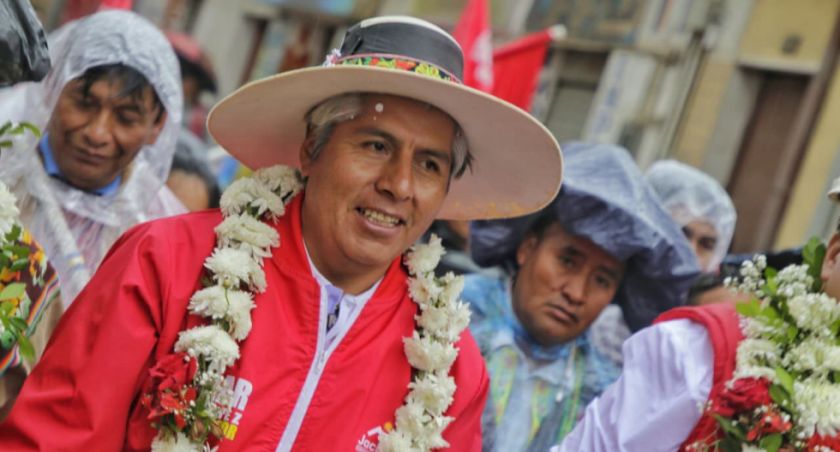 Edgar Sánchez anuncia trabajo conjunto con la población para construir el futuro de Oruro