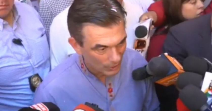 Rodrigo Paz emite su voto en Tarija y convoca a la participación ciudadana