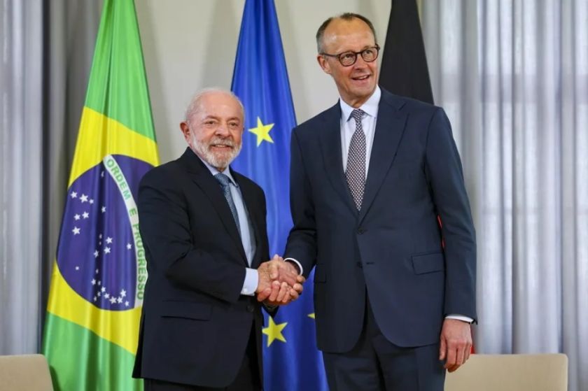 Lula estrecha el lazo económico con Alemania