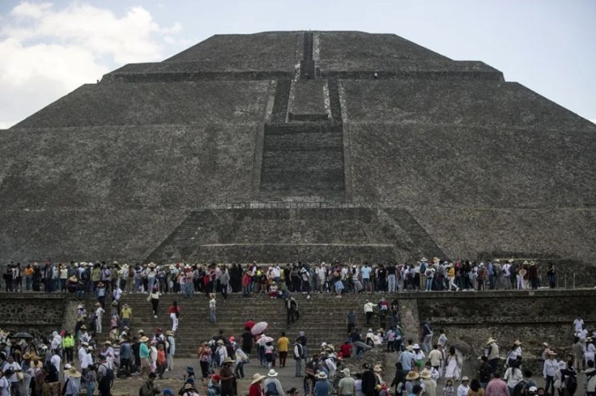 Fallece turista canadiense en un atatentado en Teotihuacán México
