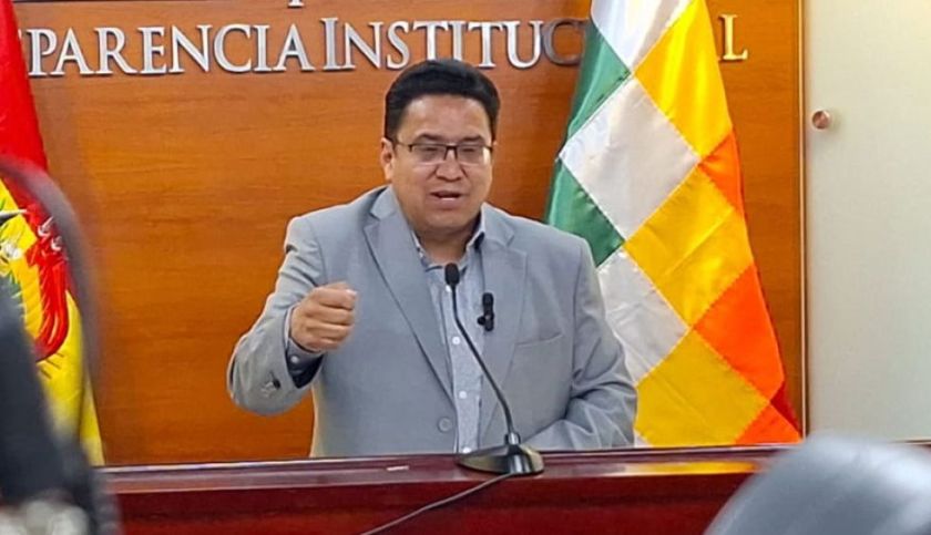 Fiscalía acusa formalmente al exministro Siles y otros implicados del caso consorcio