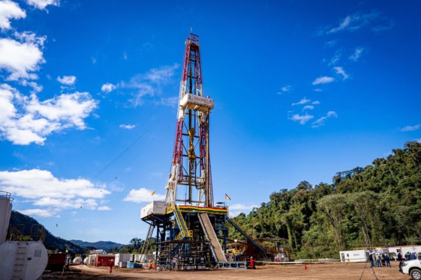 Gobierno afirma que plantea nueva ley de hidrocarburos para atraer más inversión