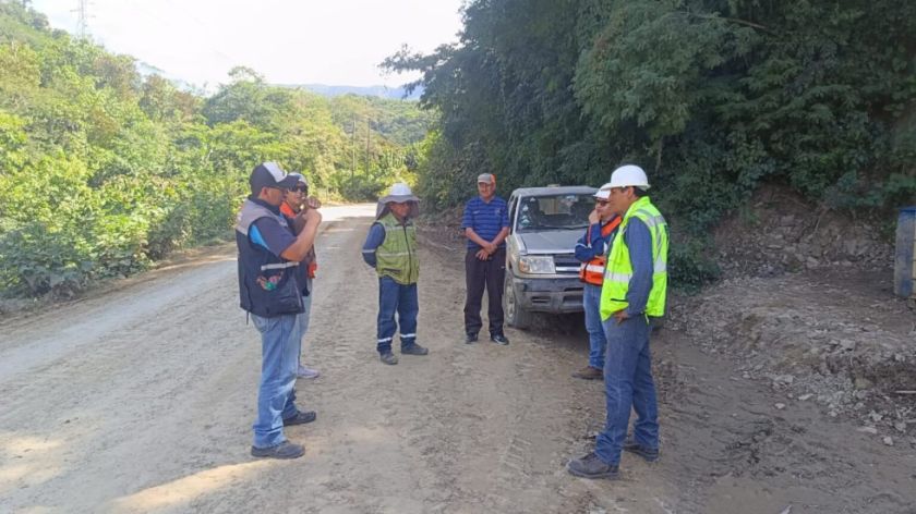 ABC, transportistas y cívicos inspeccionan los tramos Zudáñez – Monteagudo – Ipati