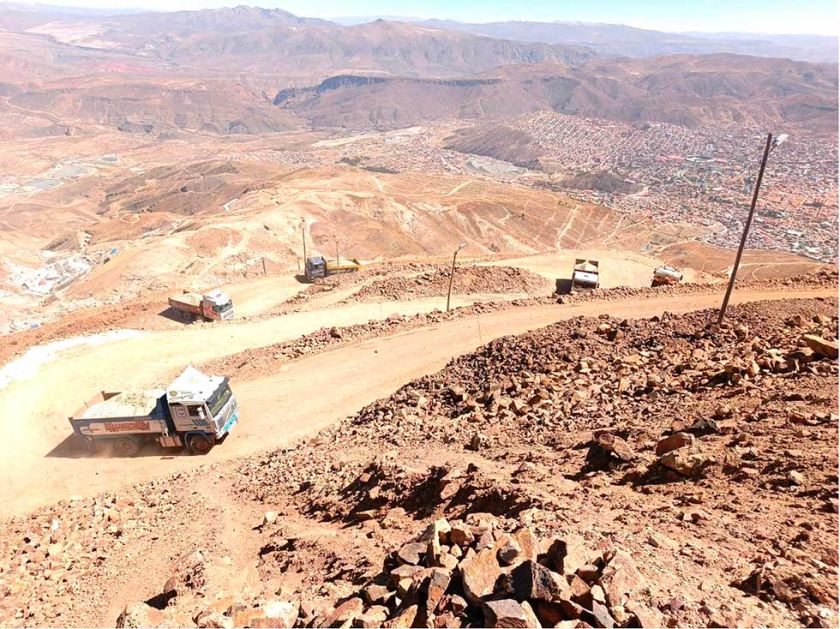 Inicia censo de mineros que trabajan en la parte superior del Cerro Rico