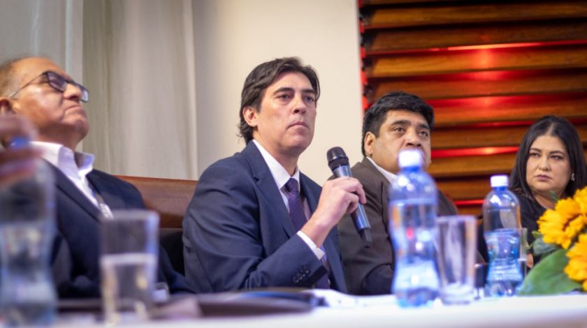 Obras Públicas confirma la cumbre del transporte para el 8 de mayo