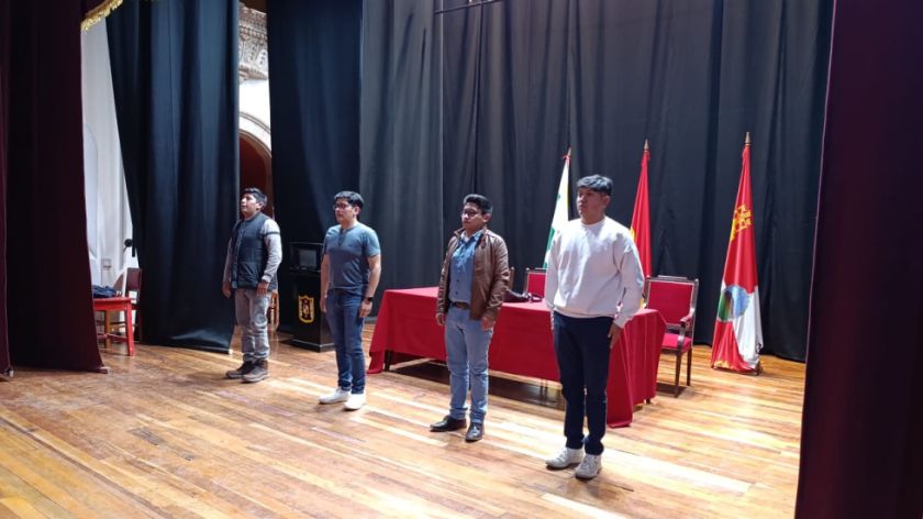 Hoy se realizará el recital de declamación en homenaje al bicentenario del Pichincha