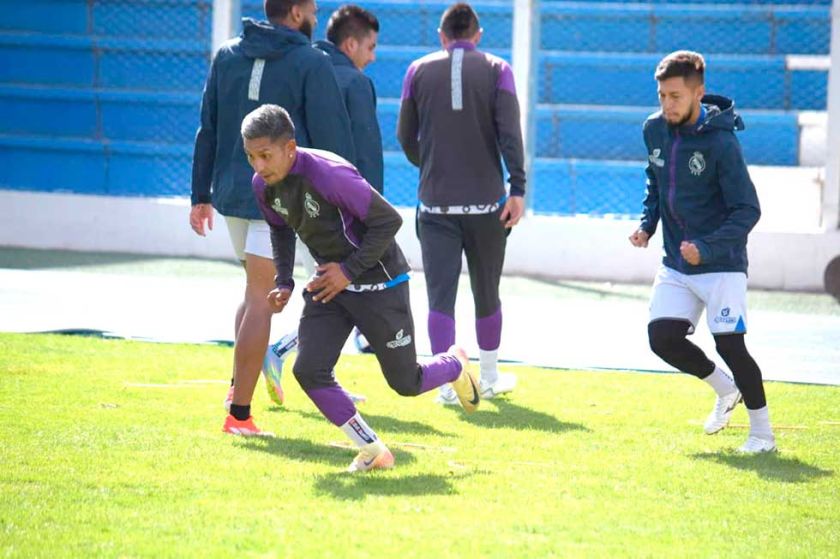Real Potosí define el onceno titular con el que enfrentará a Real Oruro  