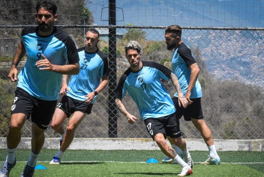 Bolívar buscará su segundo triunfo ante un Deportivo La Guaira en apuros
