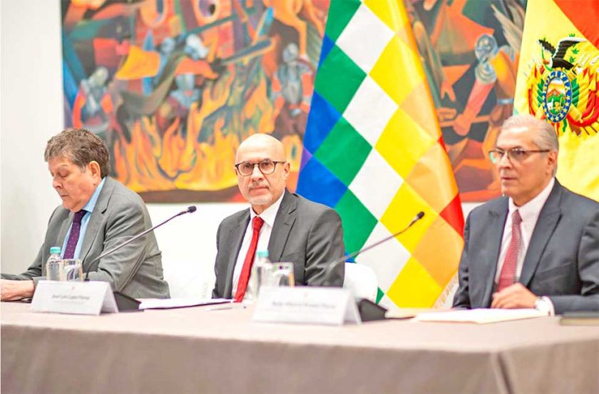 Plantean abrir el mercado  eléctrico al sector privado