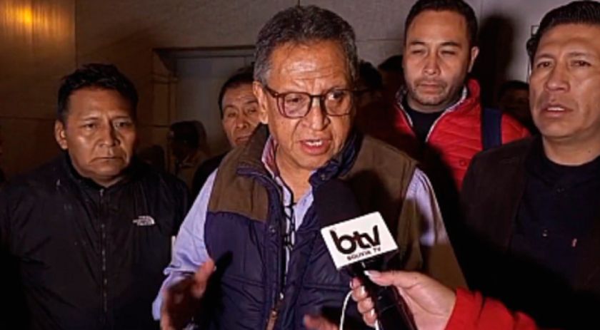 Se levantan bloqueos en Caranavi tras acuerdo entre el Gobierno y sectores sociales