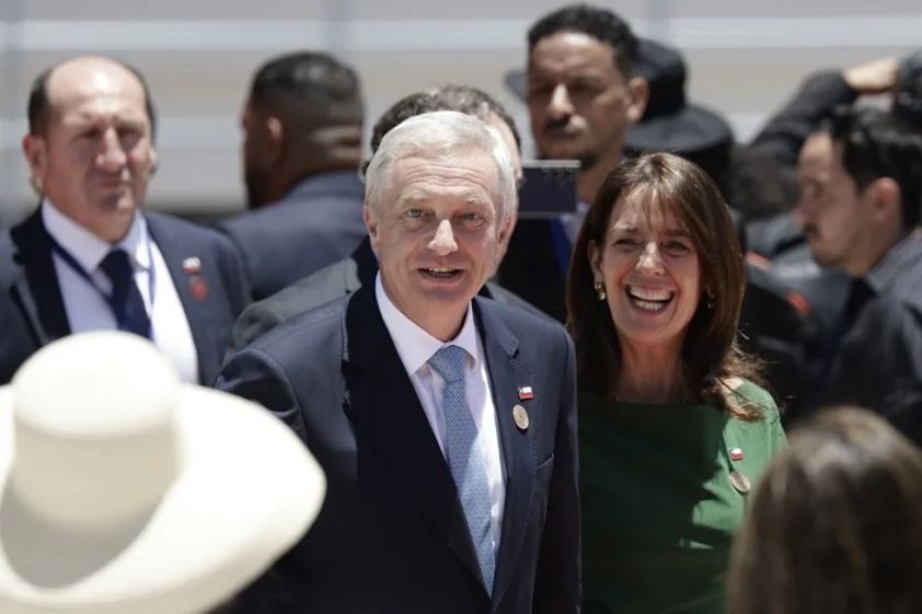 Chile: Kast acusa a la izquierda de buscar «agitar las calles» 