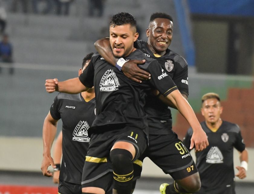 FC Universitario se reencontró con la victoria tras vencer a San Antonio