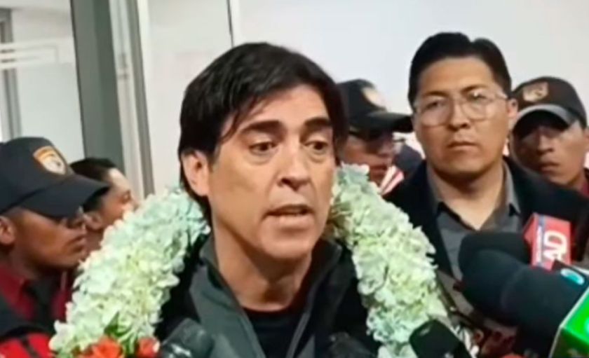 Ministro Zamora expresó su rechazo a los bloqueos que piden la renuncia del Gobierno 