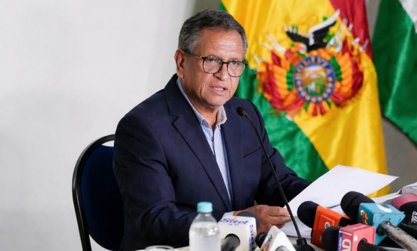 Gobierno habilita ruta La Paz – Coroico tras bloqueos