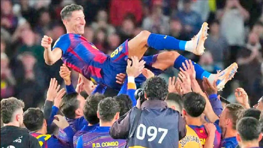 Robert Lewandowski le dice adiós al Barcelona