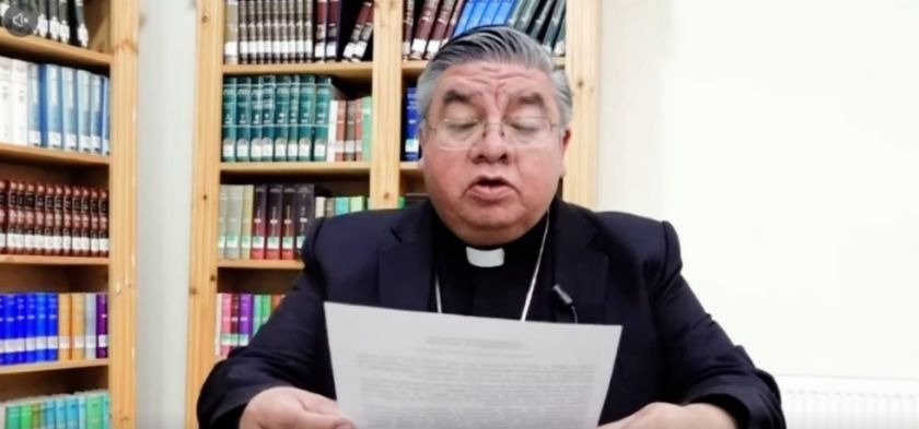 Iglesia Católica insta al diálogo y reitera su disposición de mediador