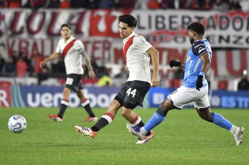 Blooming perdió ante River Plate en el cierre de su participación en la Sudamericana