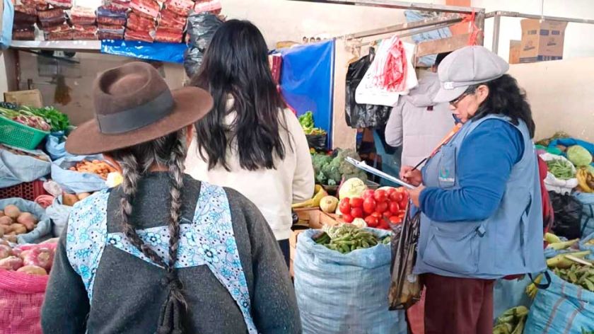Defensoría alerta crisis por los bloqueos: escasean alimentos  
