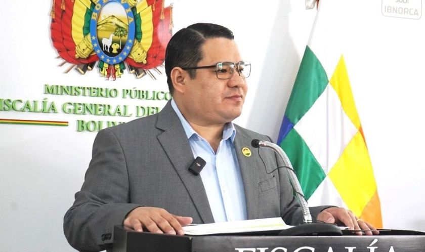 Fiscal general ratifica orden de aprehensión contra el líder de la COB