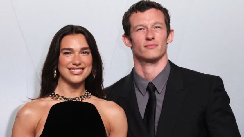 La cantante británica Dua Lipa contrajo matrimonio este domingo en Londres