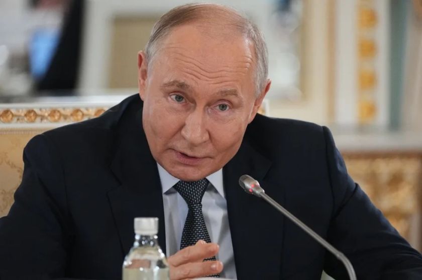 Putin admite que habló con EEUU sobre una posible operación a la venezolana en Cuba