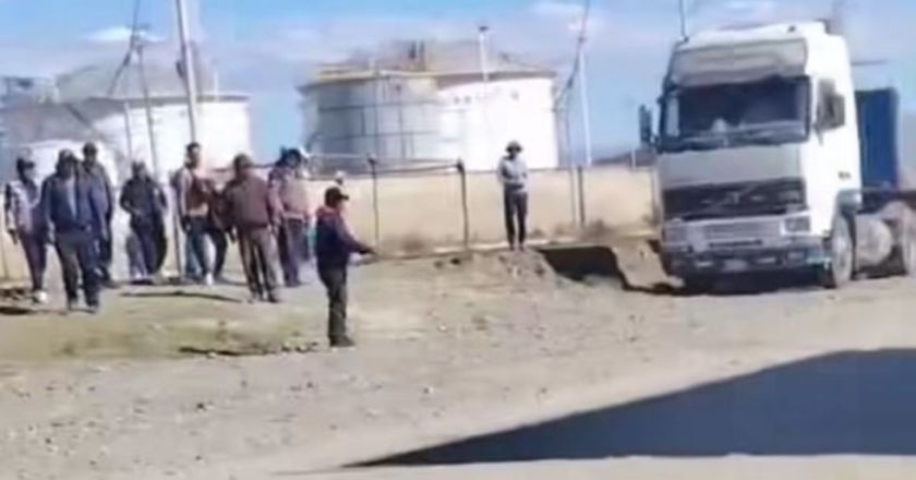 Bloqueadores impiden el paso de cisternas con combustible en Senkata
