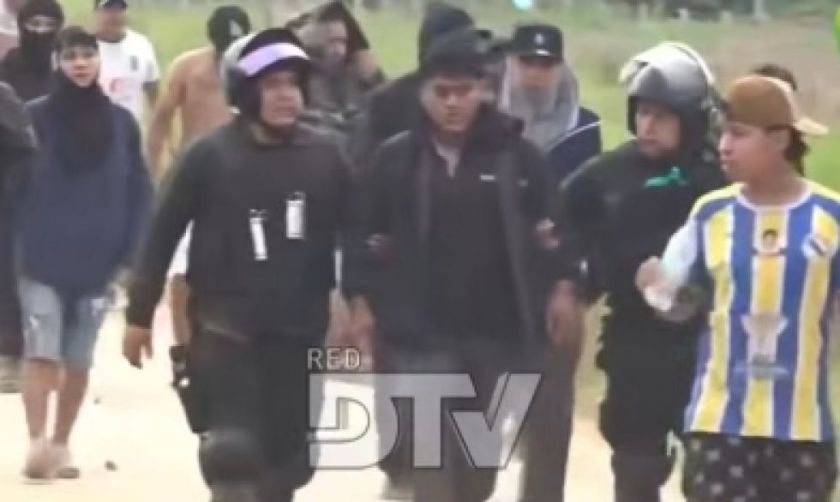 Aprehenden a manifestante en operativo de desbloqueo en la ruta Santa Cruz–Beni