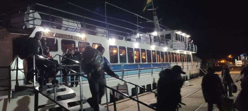 Armada despliega el buque “Mosoj Huayna” para evacuar turistas 