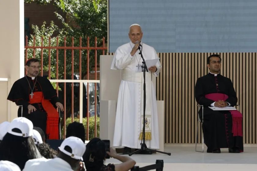 El papa León XIV alerta de las «ideologías mundanas» que llevan a «conclusiones engañosas»