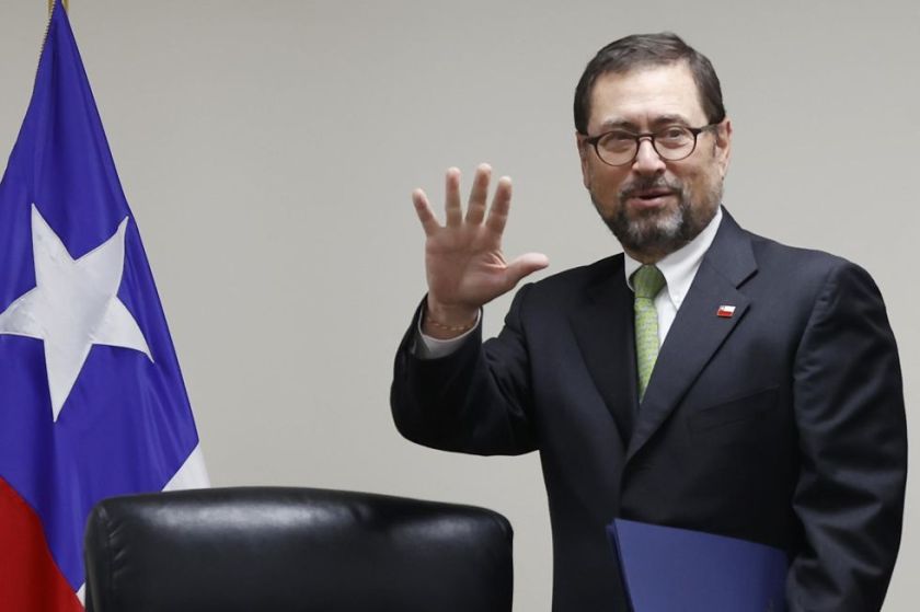 Chile dice que restablecimiento de relaciones "depende de la voluntad de Venezuela"